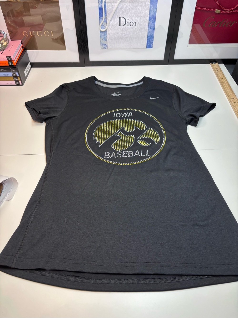 Nike Dri-Fit Women’s Iowa Hawkeyes Baseball Rhinestone Tee Black Sz S NWOT